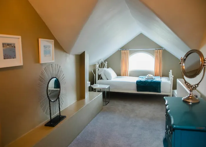 Family Private Bathroom King Room