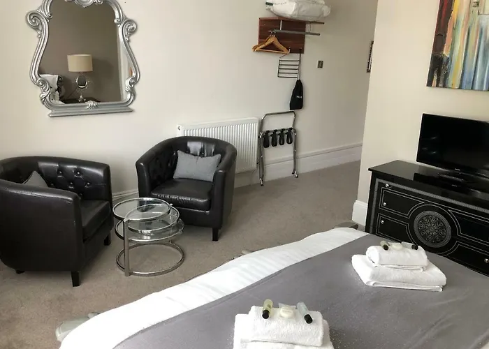 Superior Deluxe King Room